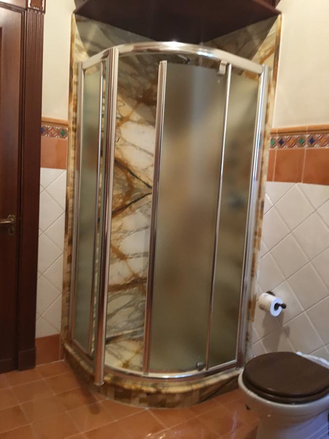 Standard Single Room,769737322:JPEG