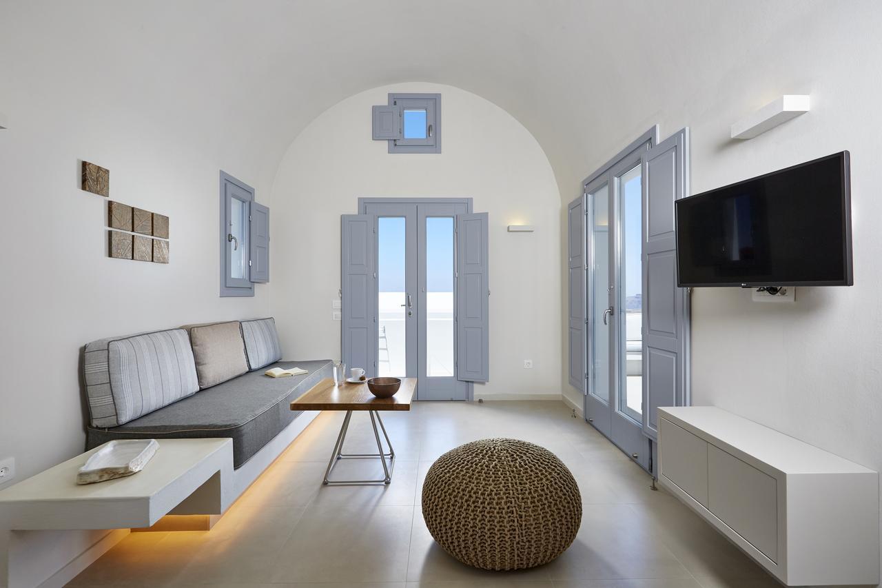 Suite con bañera de hidromasaje y vistas al mar - Planta del patio