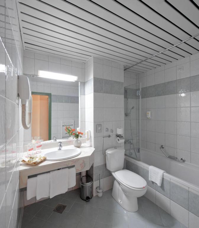 Superior Zimmer mit Balkon - Parkseite