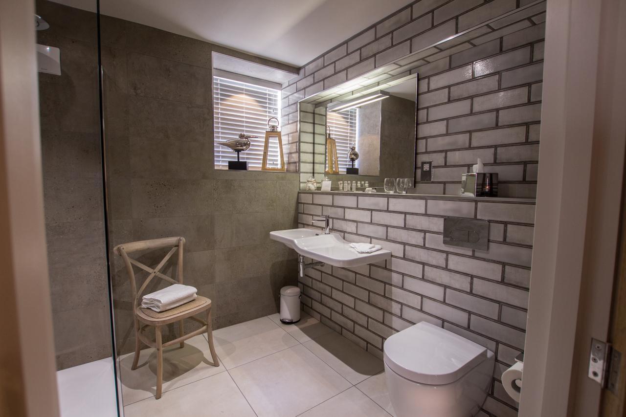 ADMIRAL Super King or Twin,613736895:JPEG