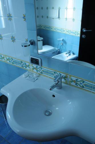 Double Room,253316673:JPEG