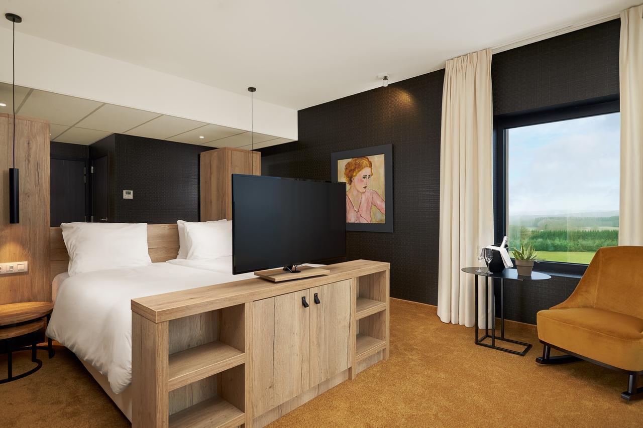 Executive Room,630342081:JPEG