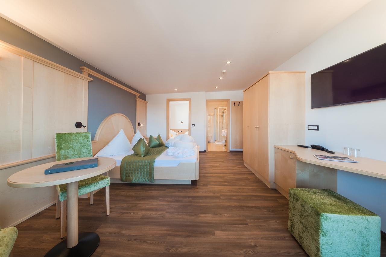 Familienzimmer mit Balkon