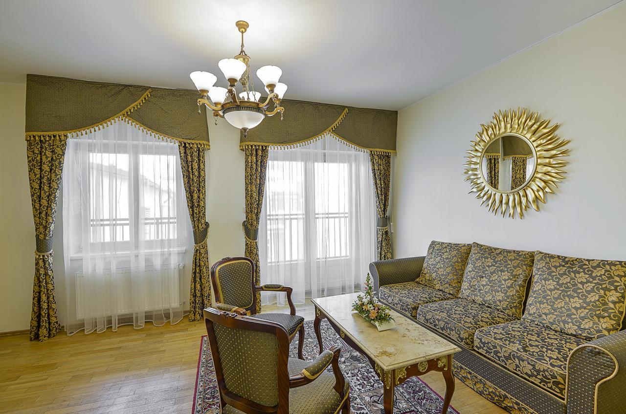 Apartment mit 2 Schlafzimmern und Balkon