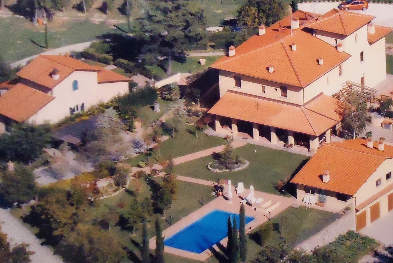Villa con 3 Camere da Letto