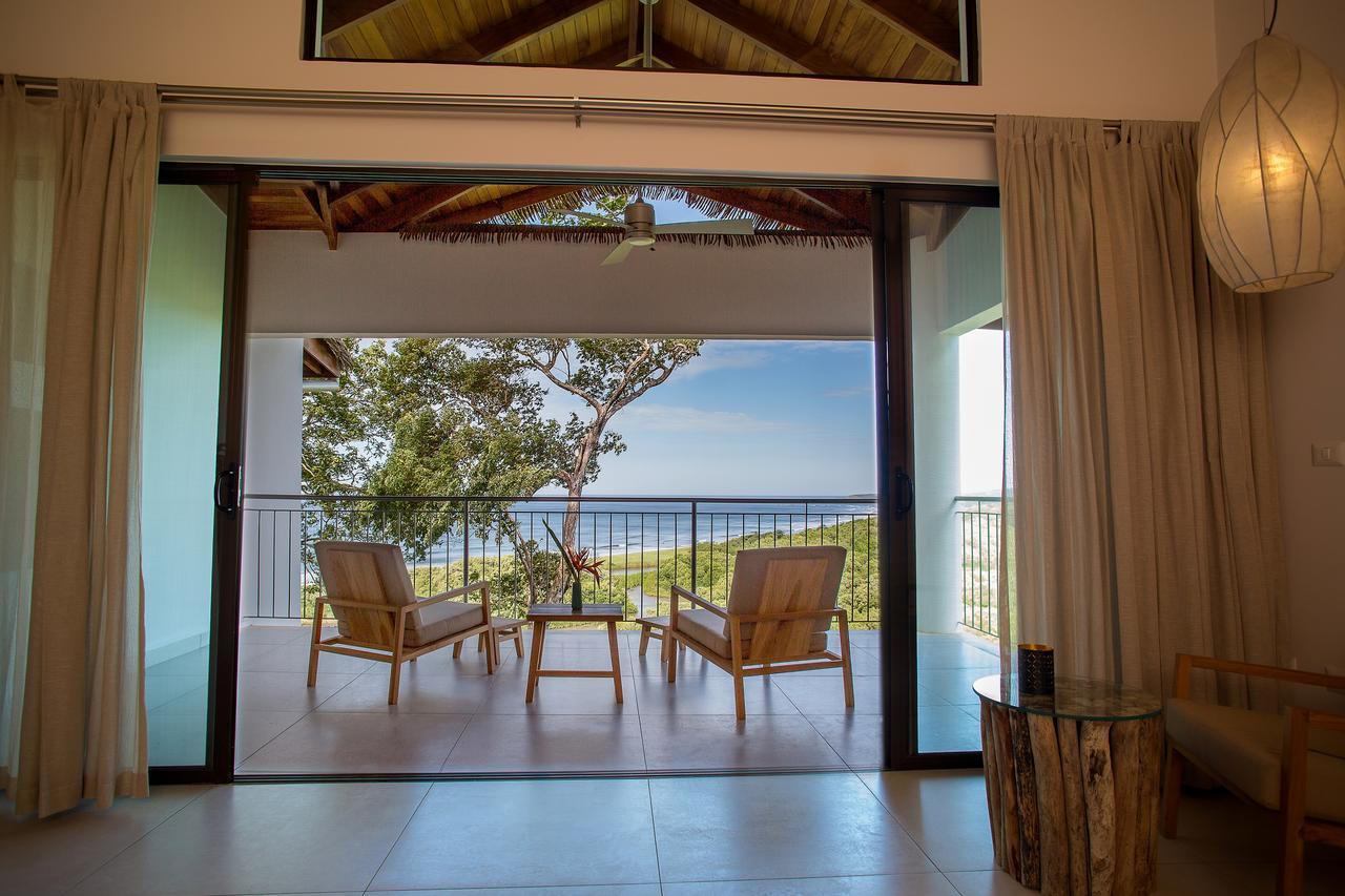 Flor Blanca Suite, One King Bed