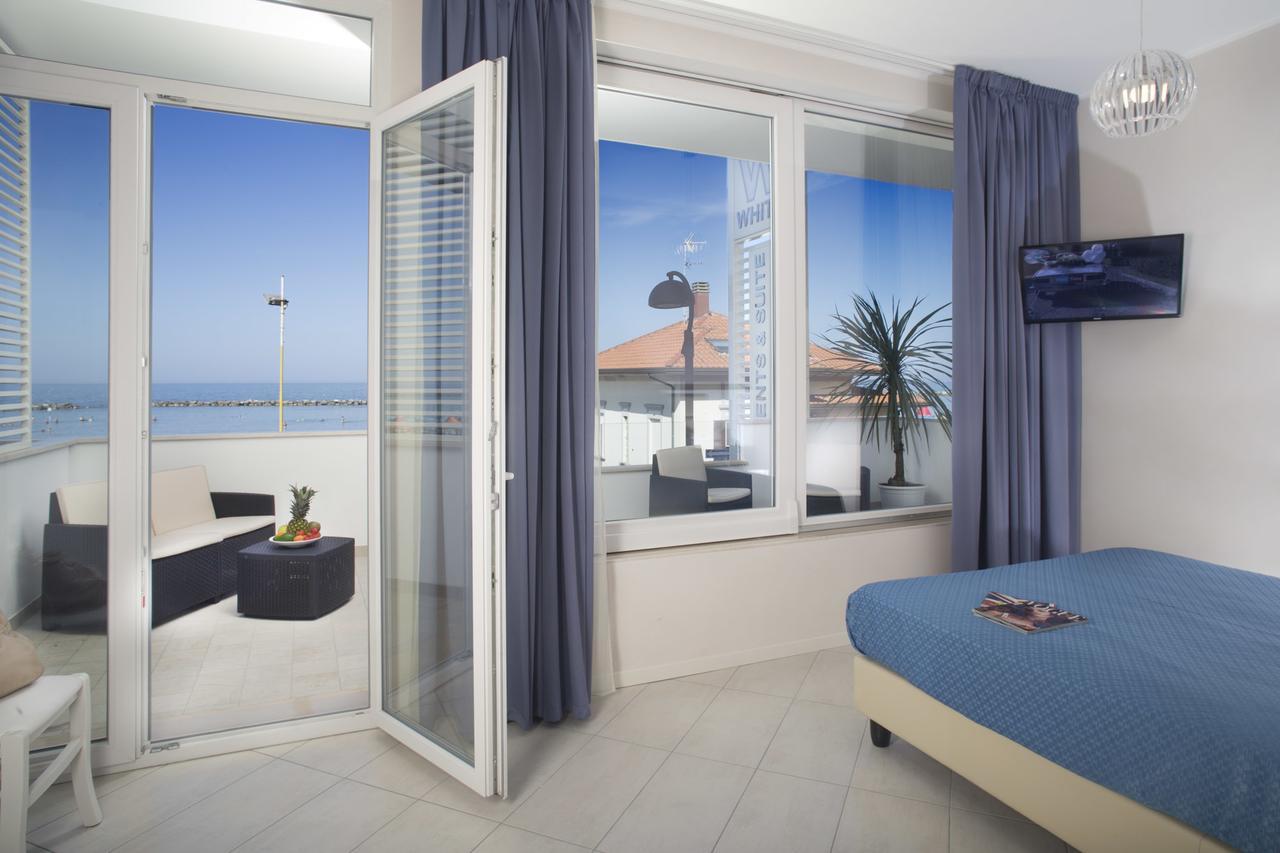 Appartamento con 2 Camere da Letto, Terrazza e Vista Mare