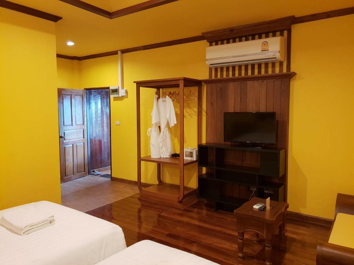 Deluxe Double or Twin Room with Garden View
