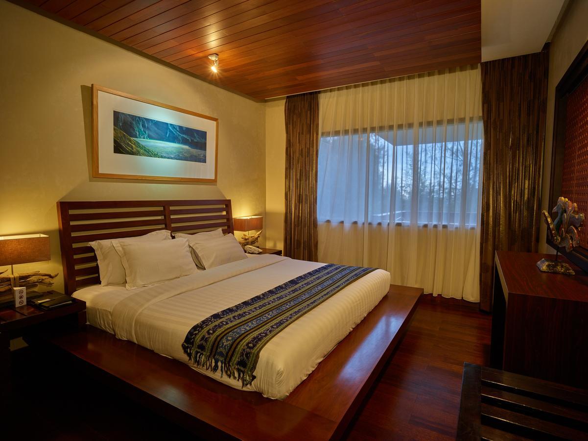 Junior Suite,639069801:JPEG