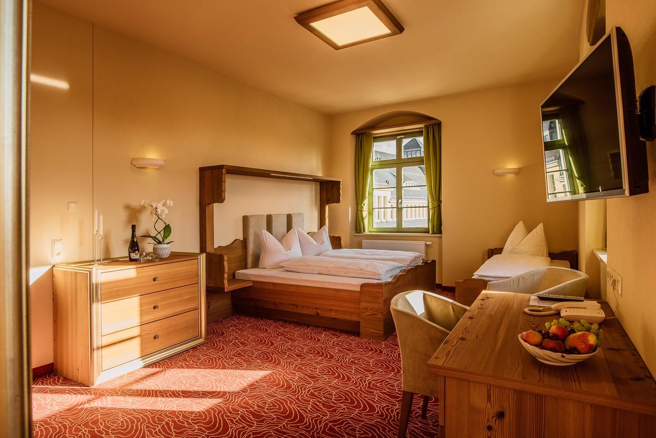 Classic Quadruple Room
