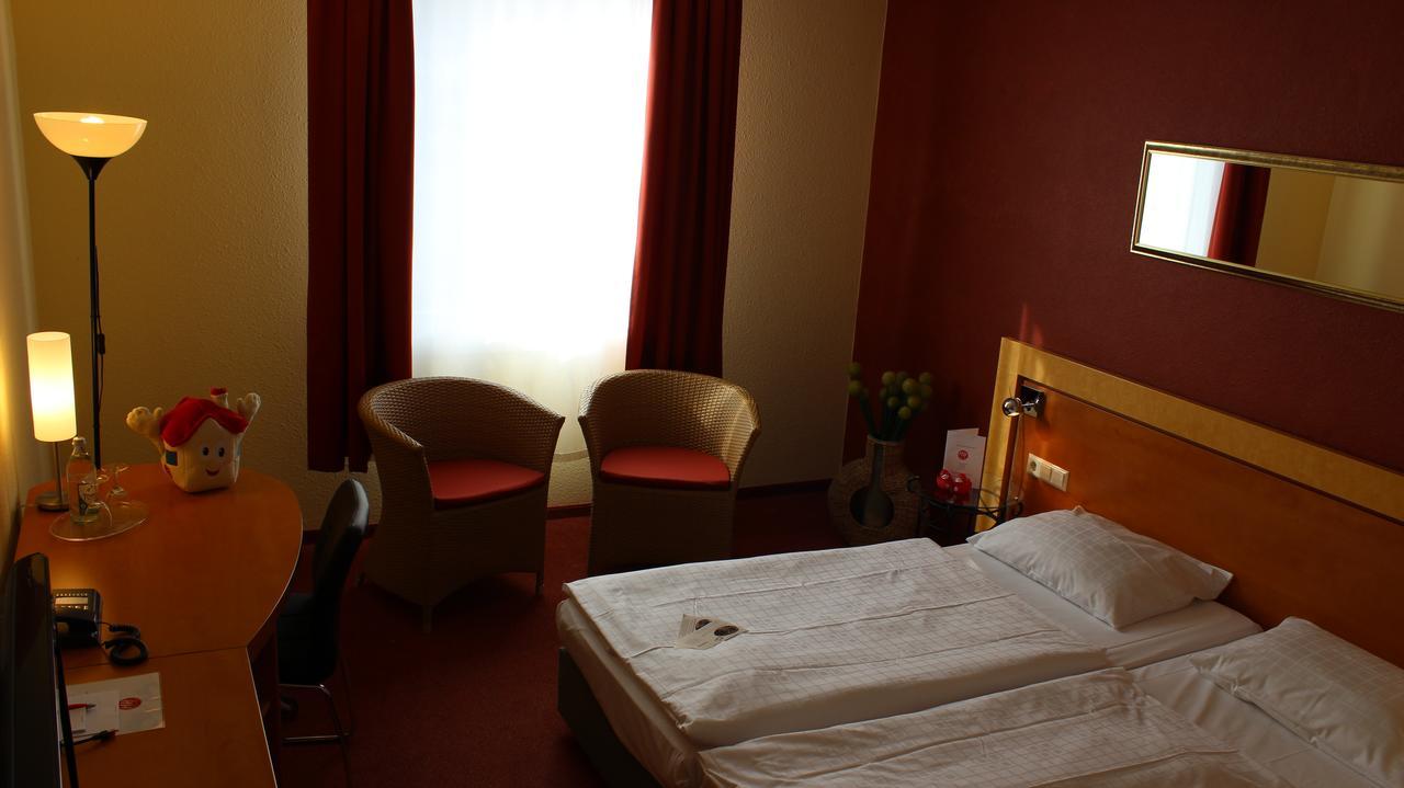 Economy Double Room,1546395343:JPEG