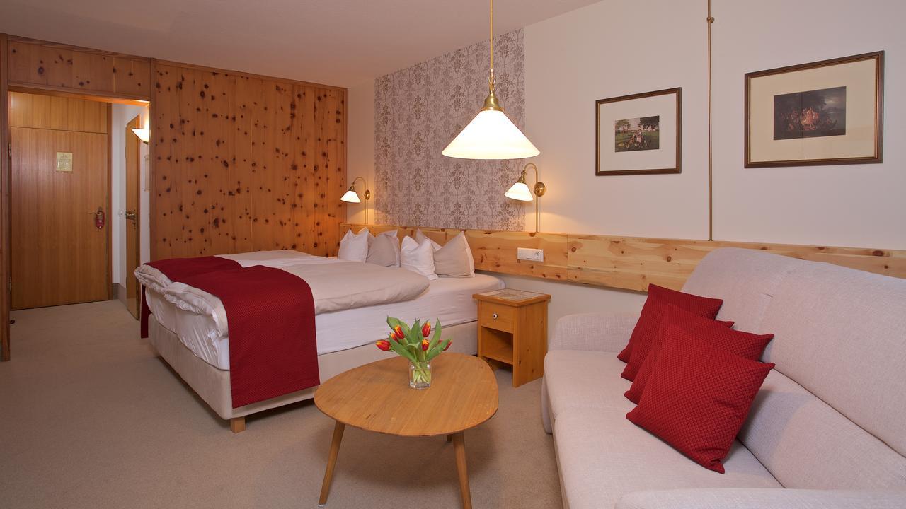 Standard Zweibettzimmer