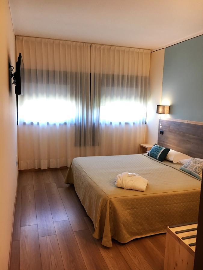 Chambre Double ou Lits Jumeaux