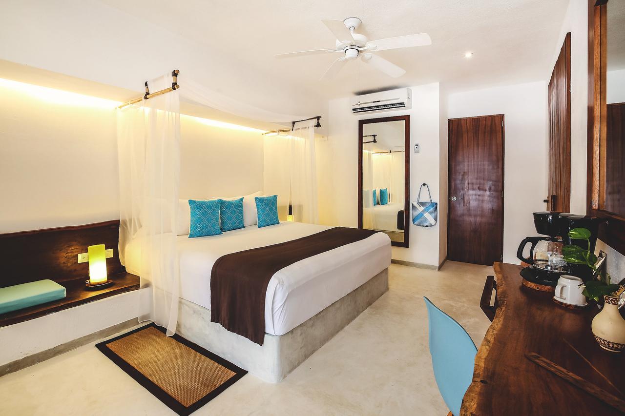 Beachfront ground floor
