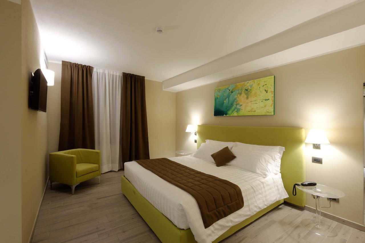 Double or Twin Room,646323054:JPEG
