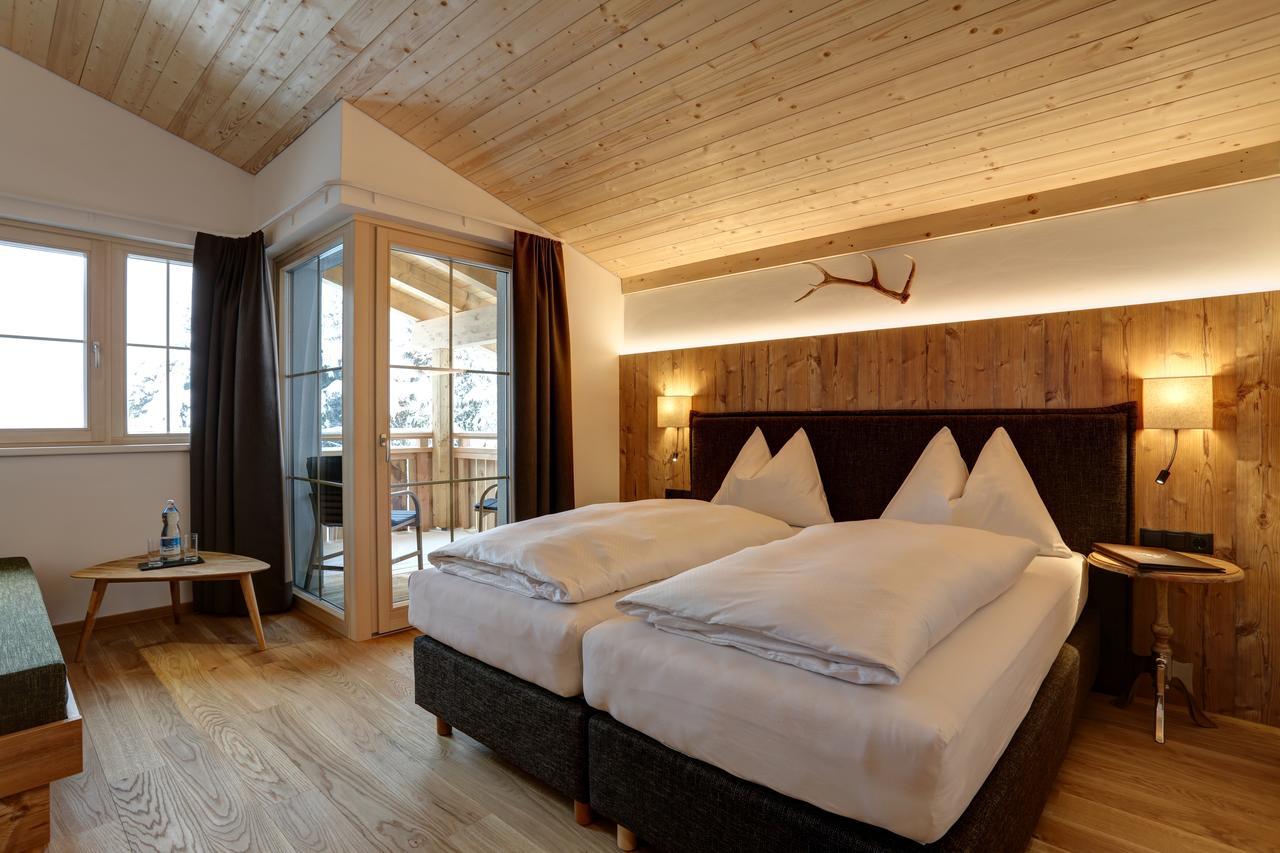Dreibettzimmer mit Balkon