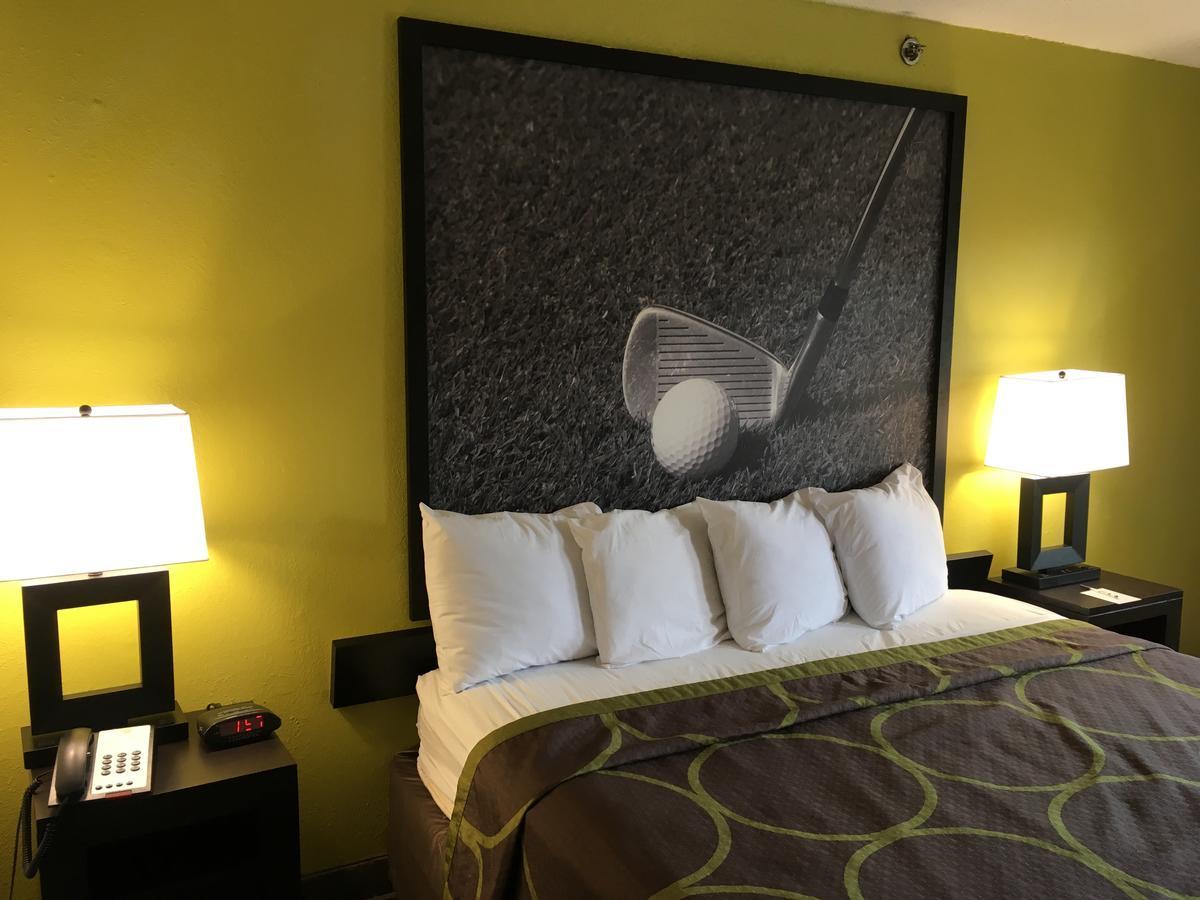 Standard King Room