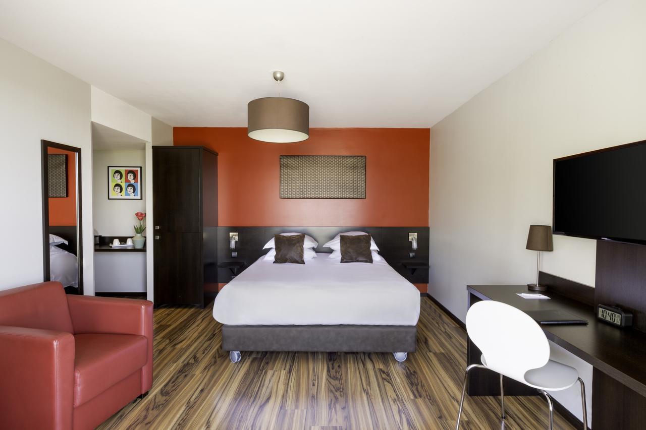 Suite Lit Queen-Size Junior Exécutive