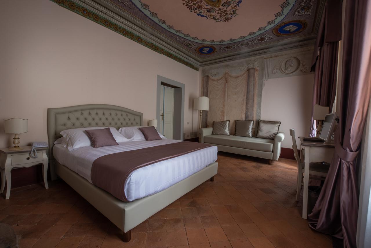 Camera Matrimoniale Deluxe con 1 Letto Supplementare