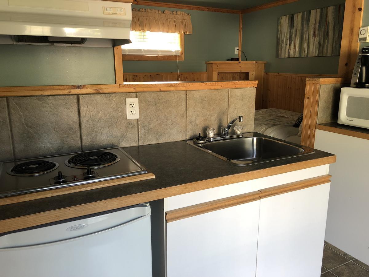 Double Room with Two Double Beds and Kitchenette #7