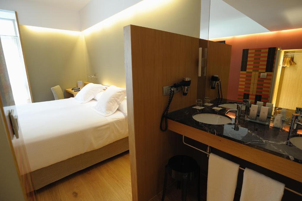 Double or Twin Room Mountain View,61863091:JPEG