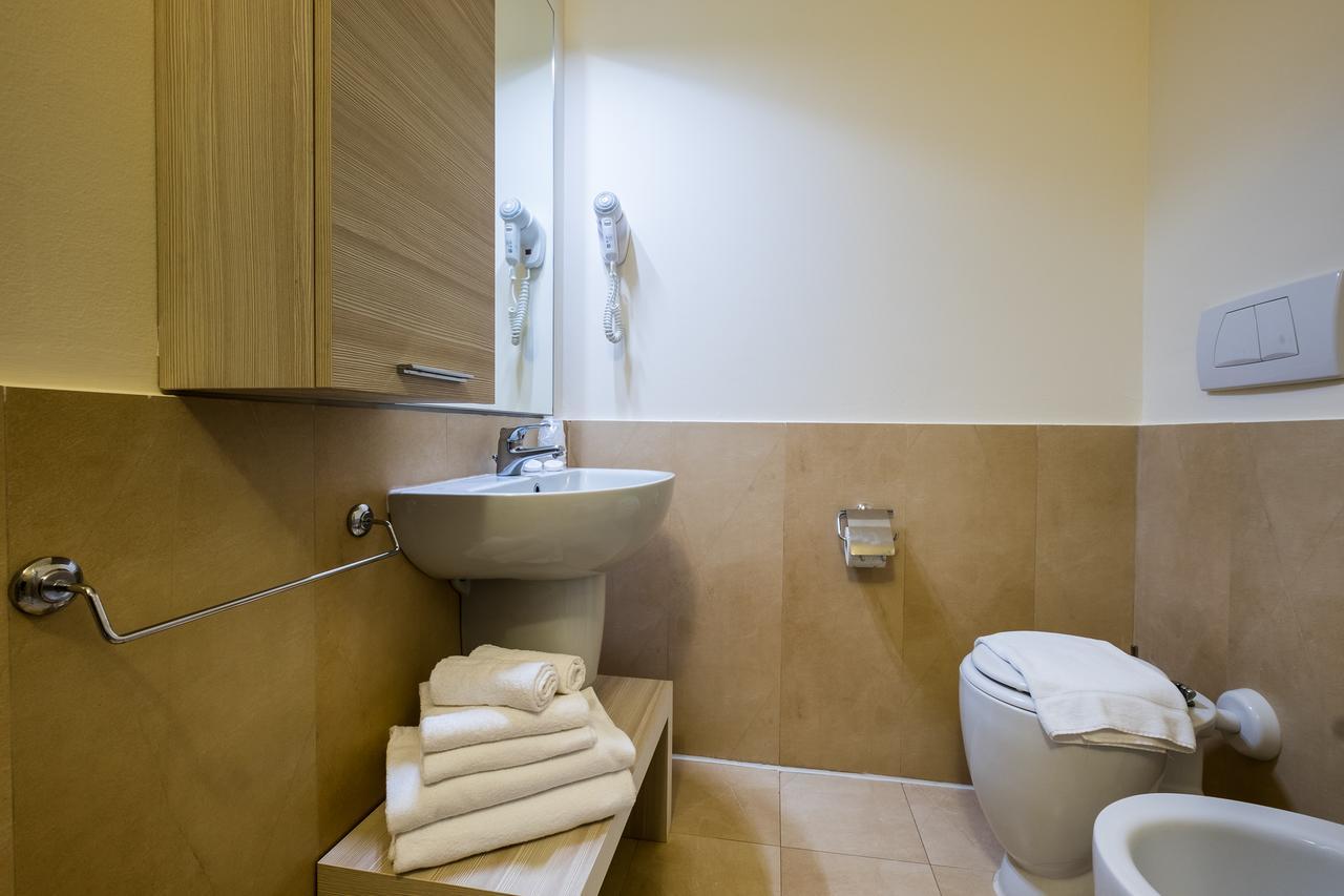 Double Room,659783391:JPEG