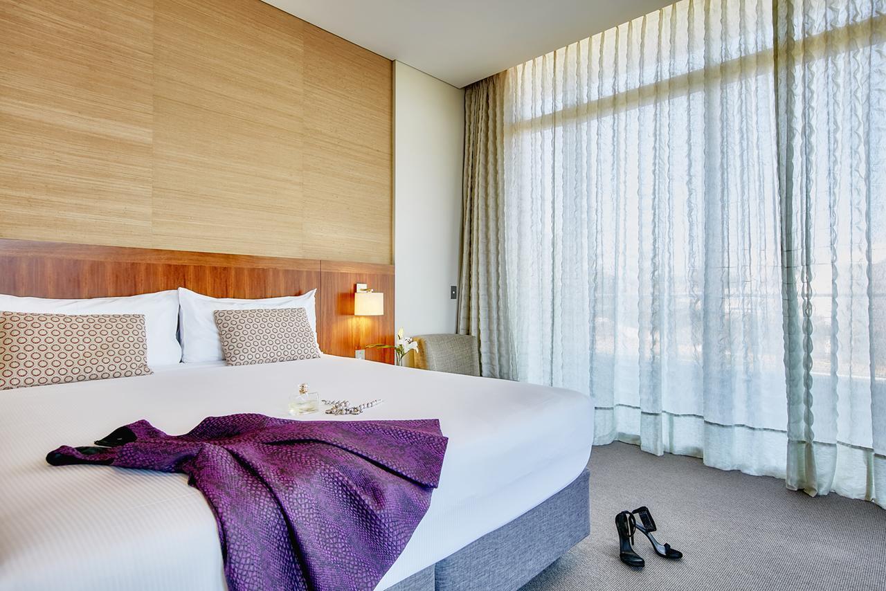Superior King Room with Water View
