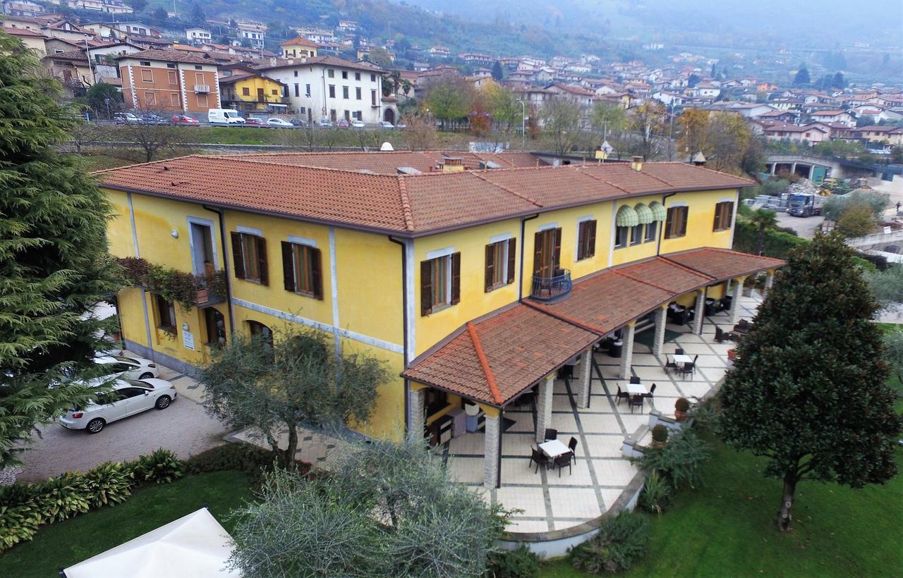 Deluxe Double Room Balcony