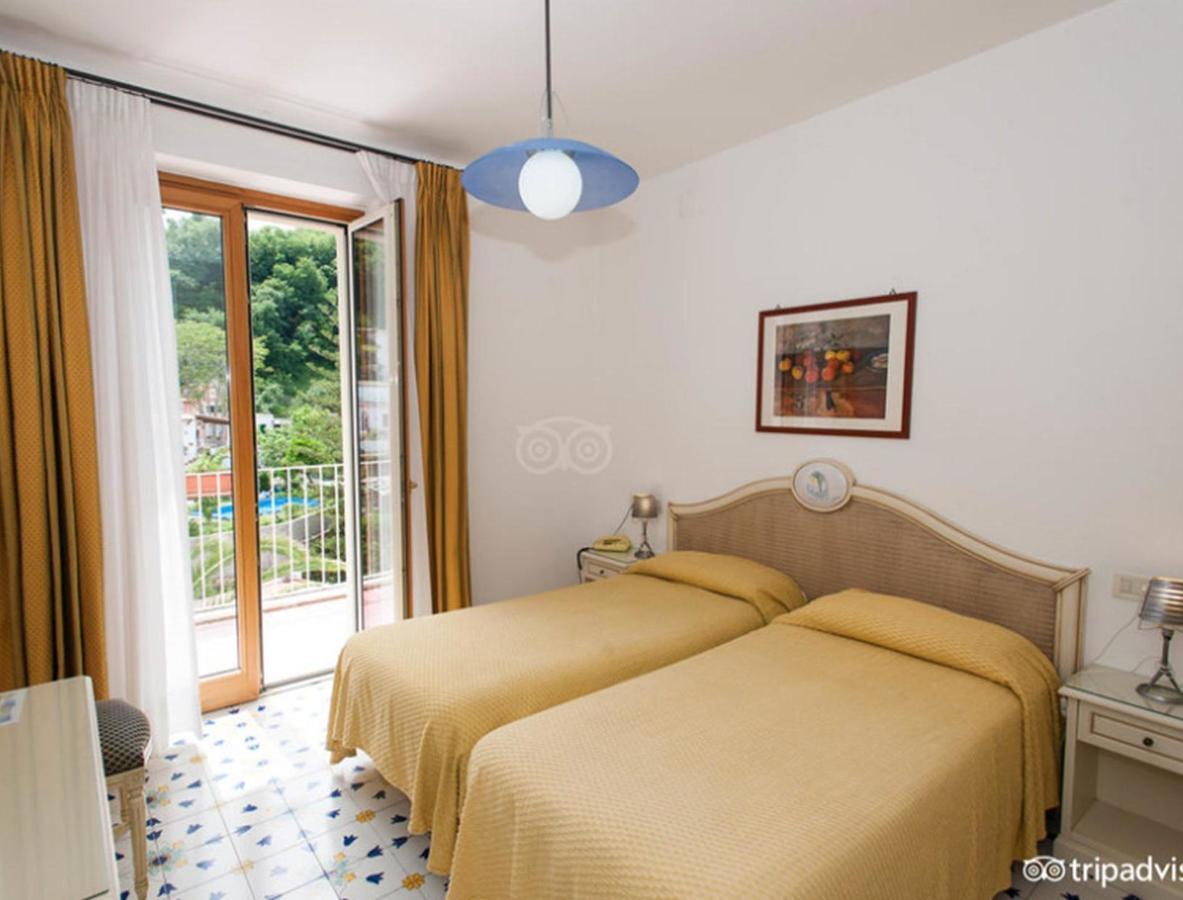 Standard Double Room Balcony,666387369:JPEG