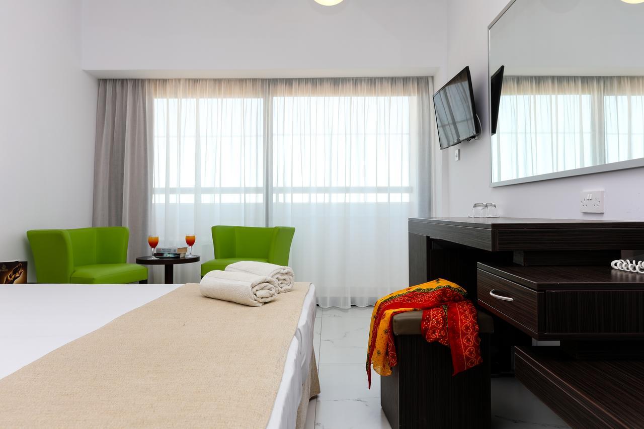 Superior Doppel- oder Zweibettzimmer mit Meerblick
