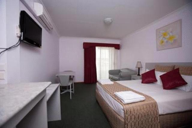 Queen Room