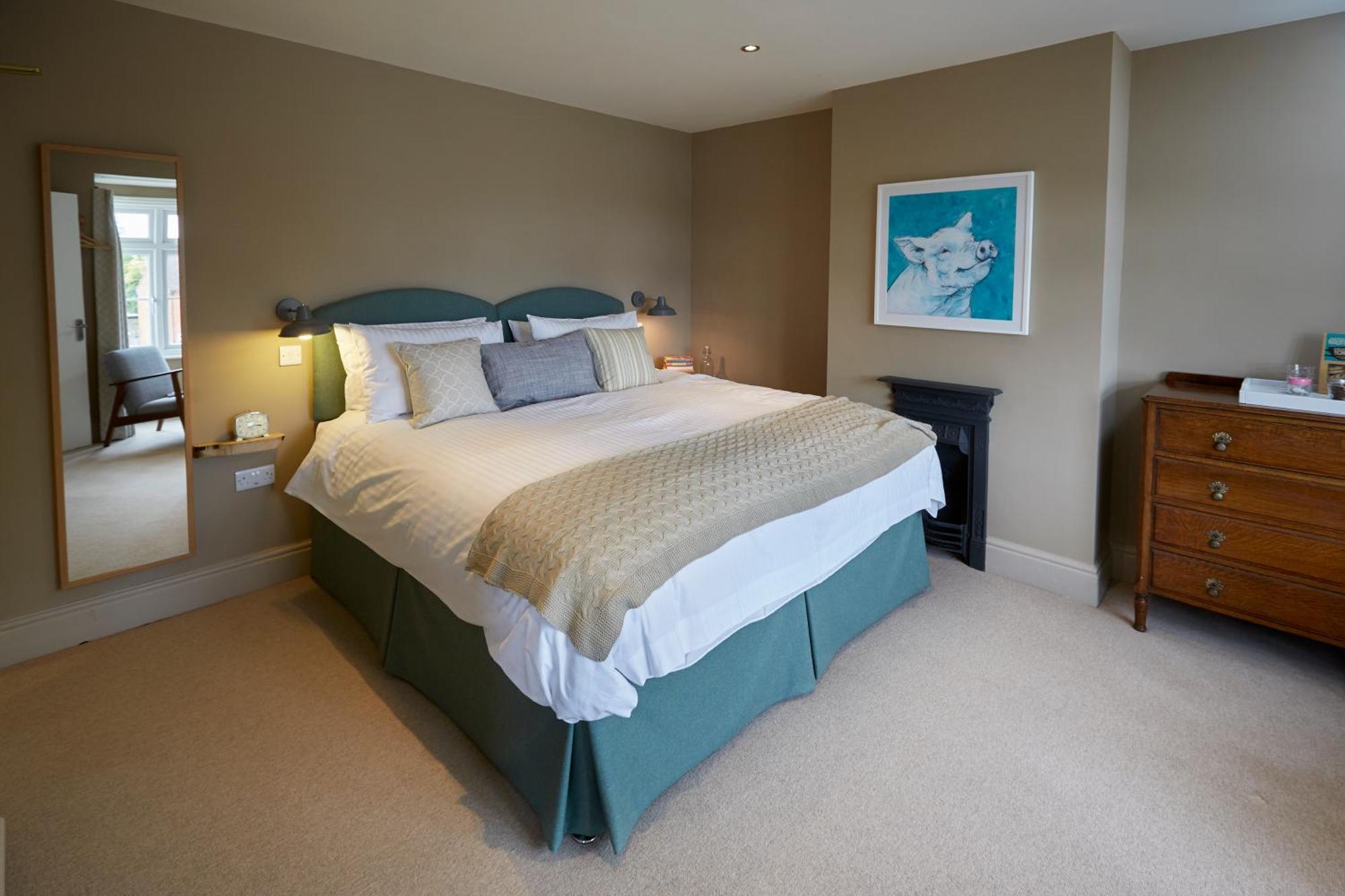 Superior King Room