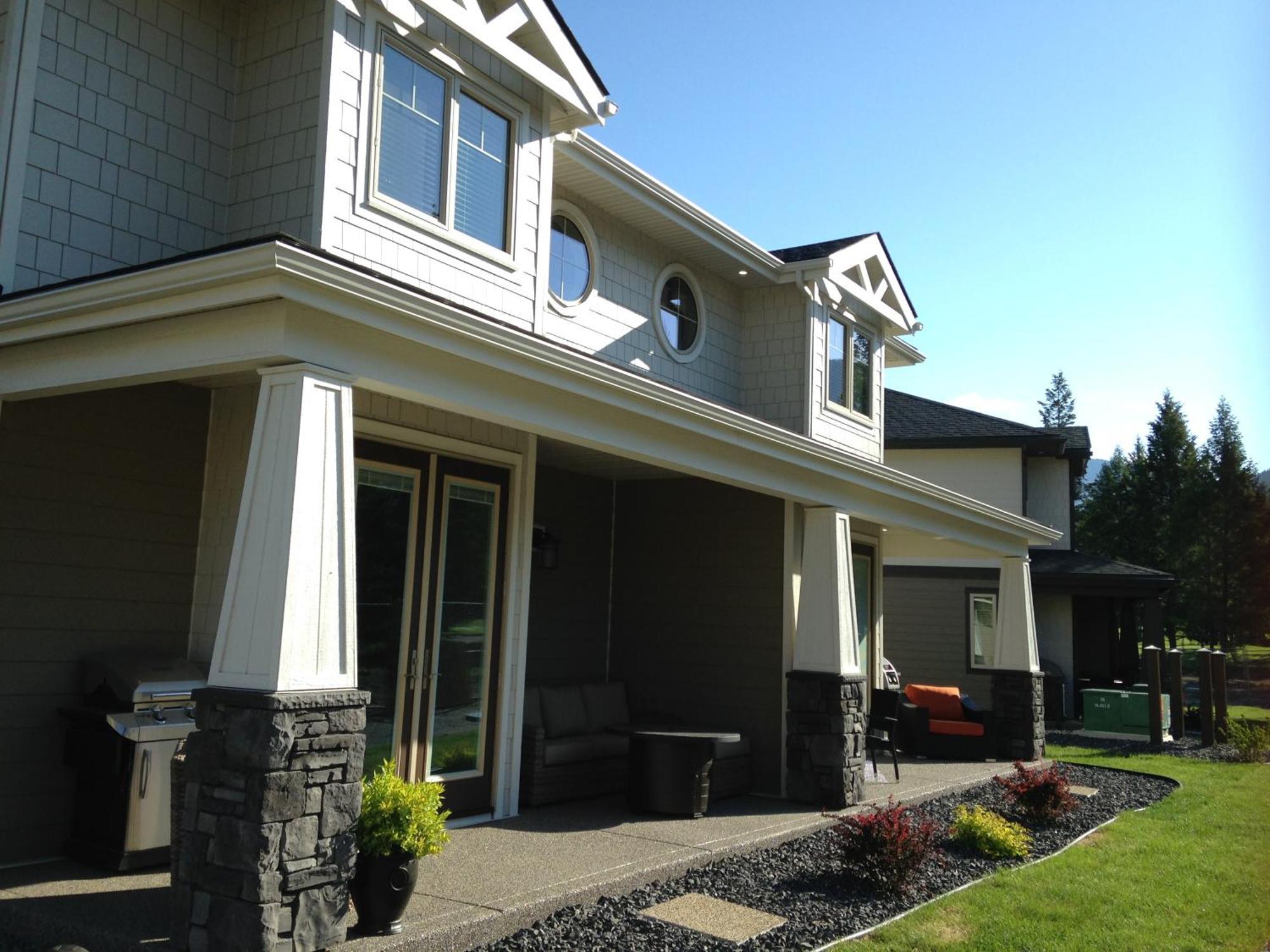 Two-Bedroom Townhouse