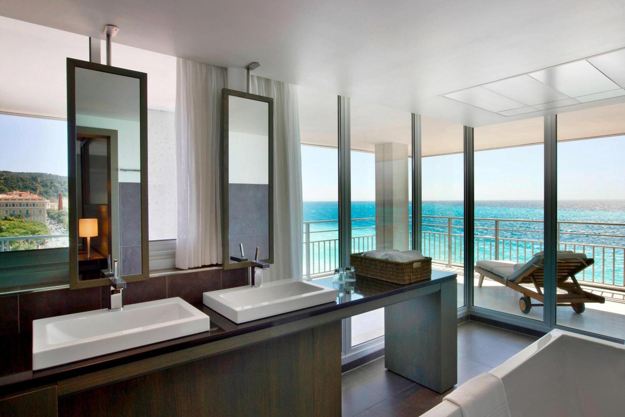 Junior Suite panoramic Sea view King bed,1012394302:JPEG