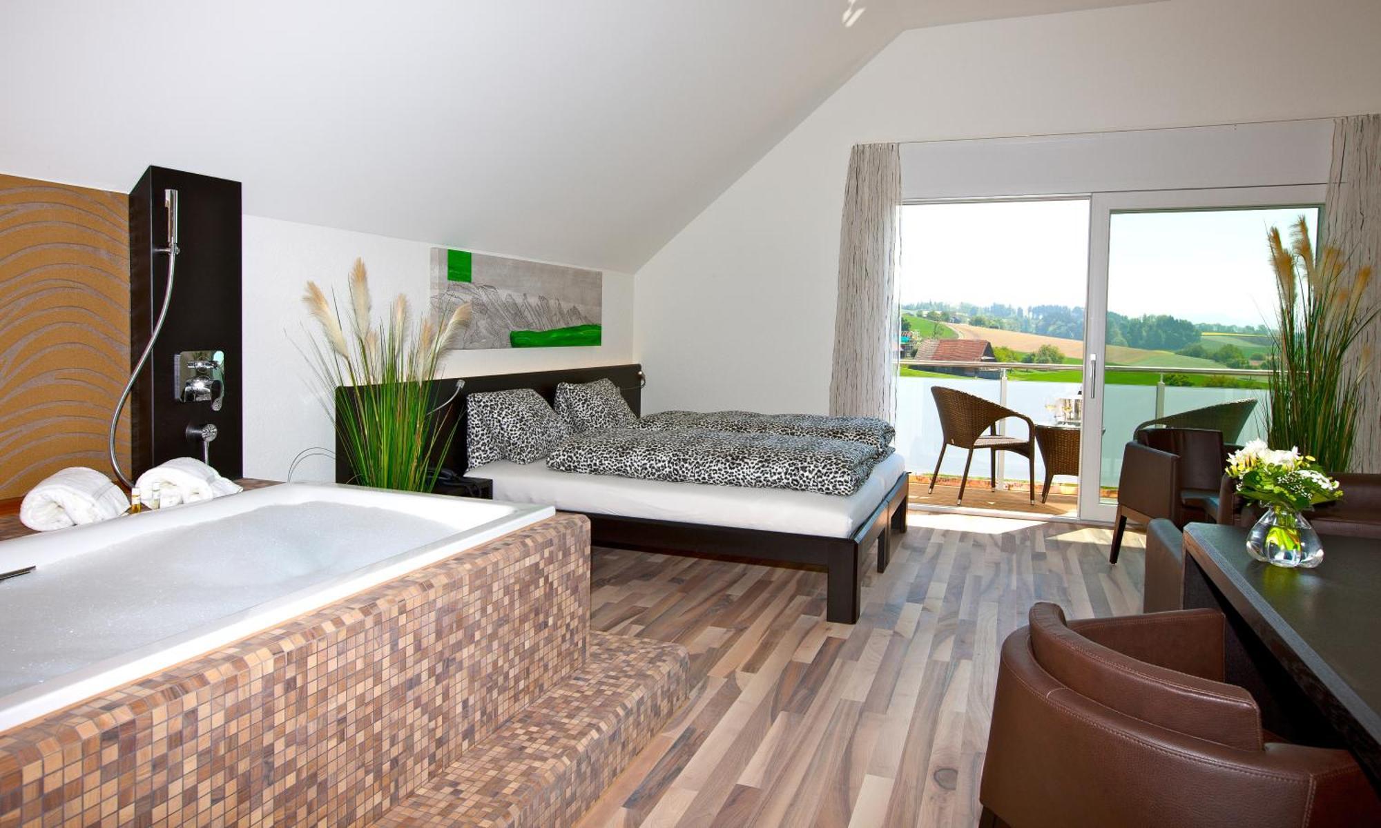 Junior Suite mit Whirlpool