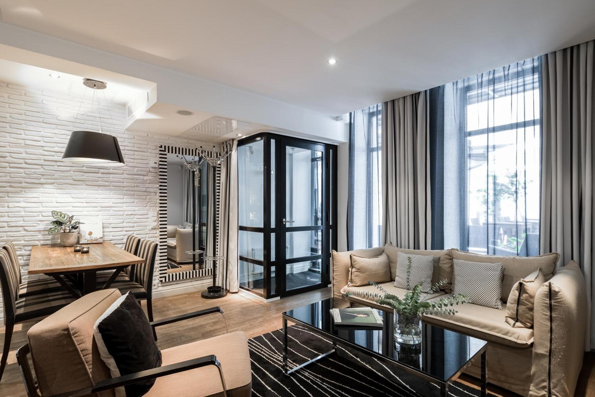 Lux Double or Twin Room