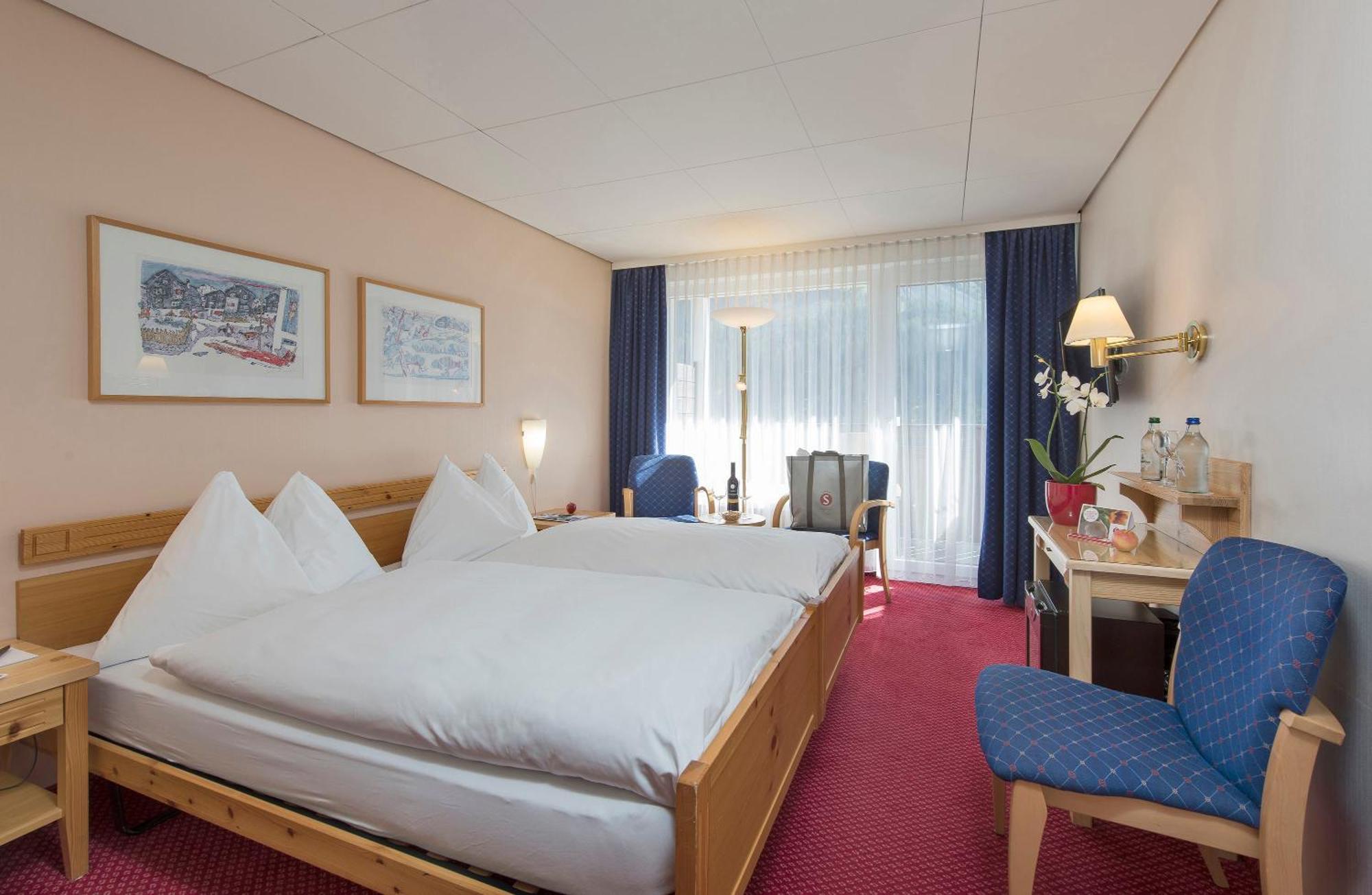 Doppelzimmer mit Balkon