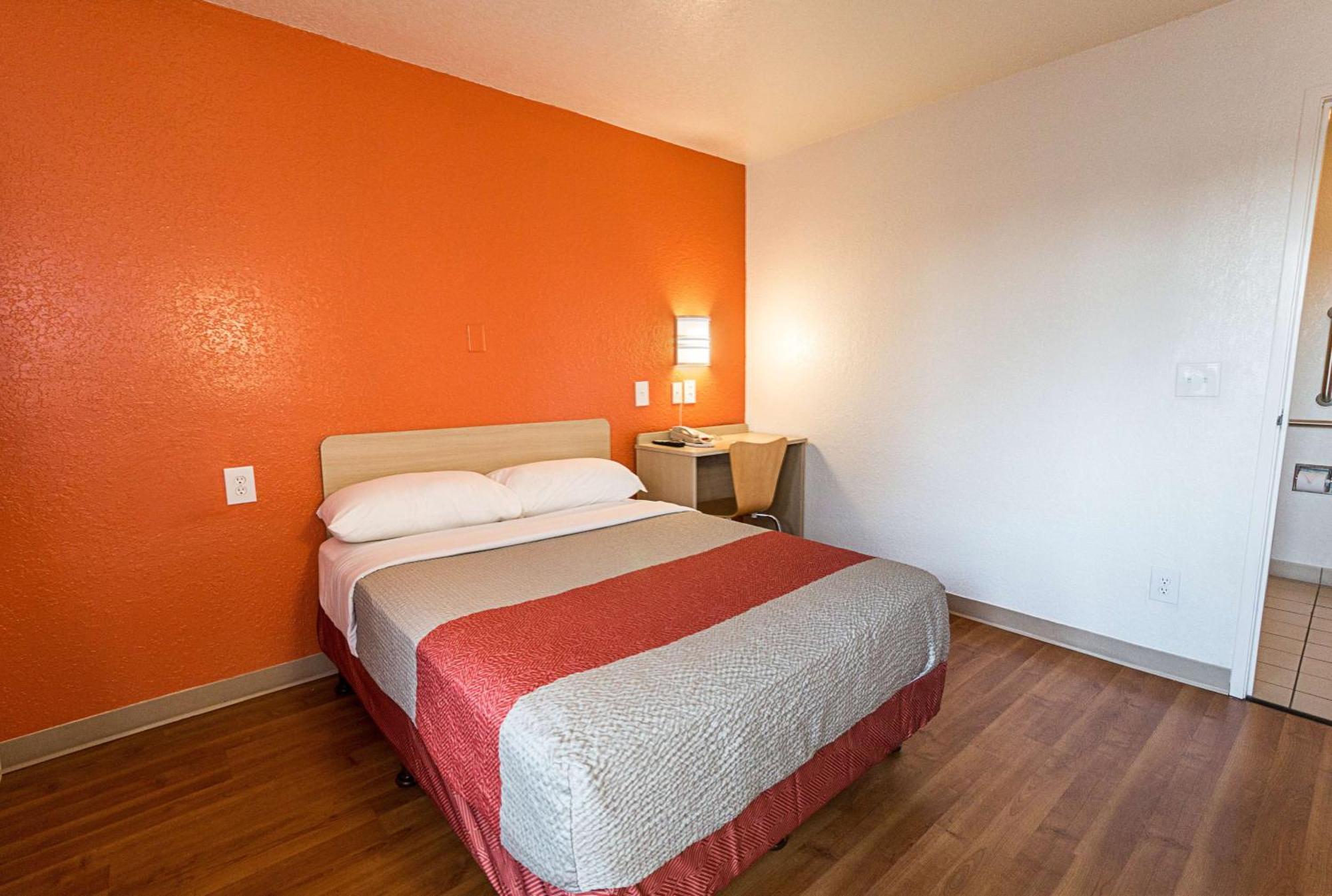 Habitación Deluxe - Cama grande - No Fumadores