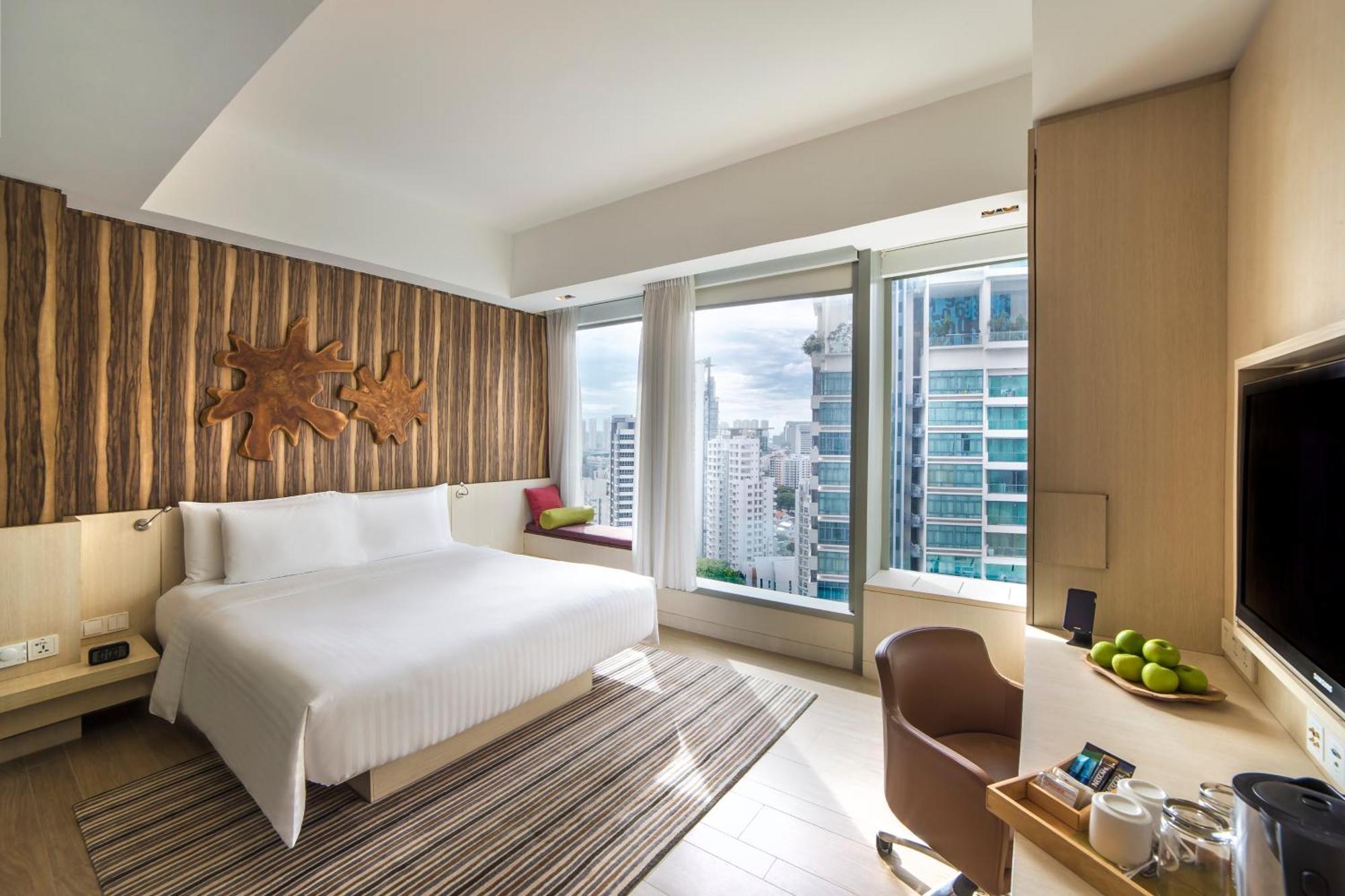 Connecting Room