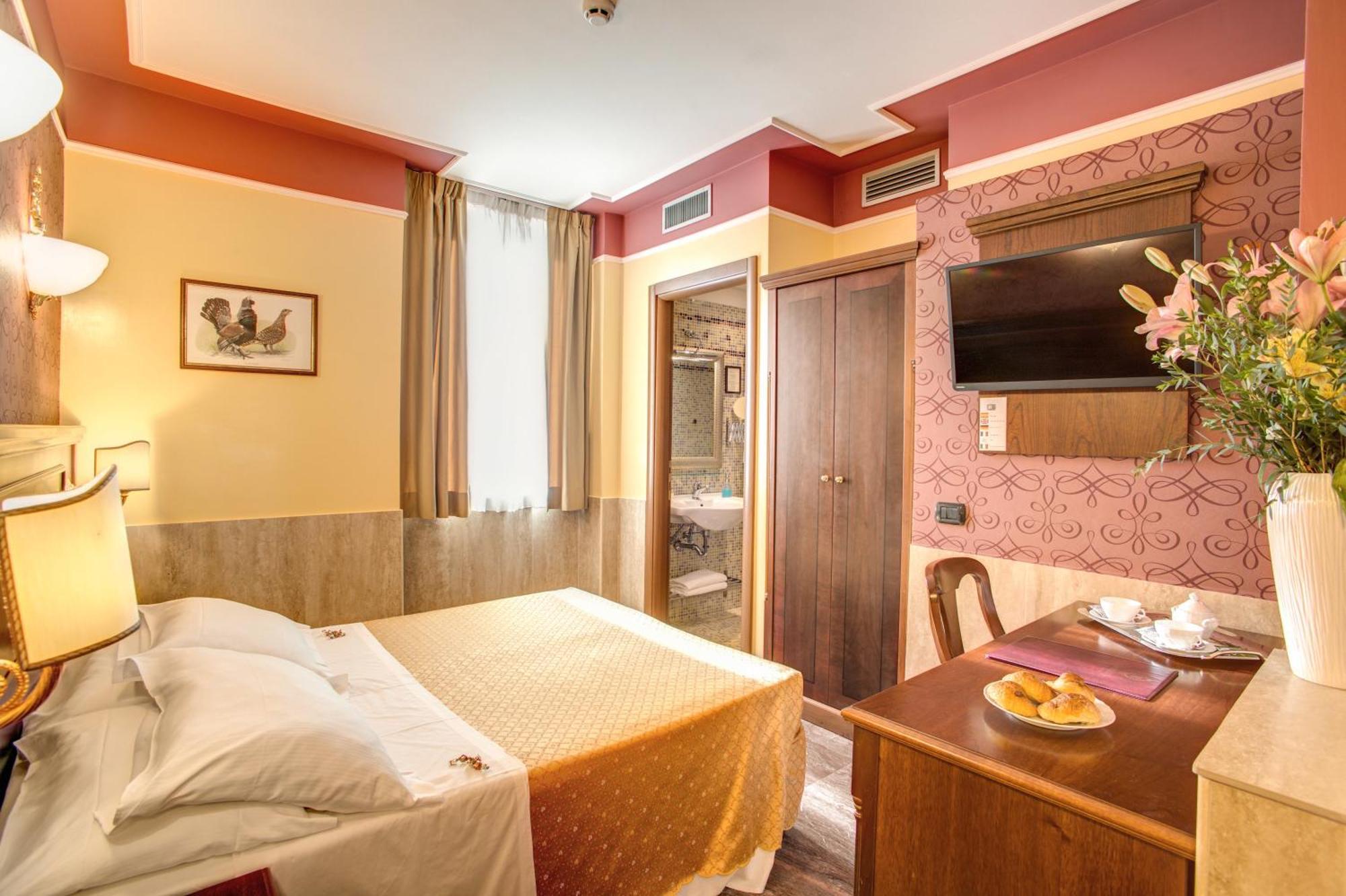 Habitación Doble Pequeña