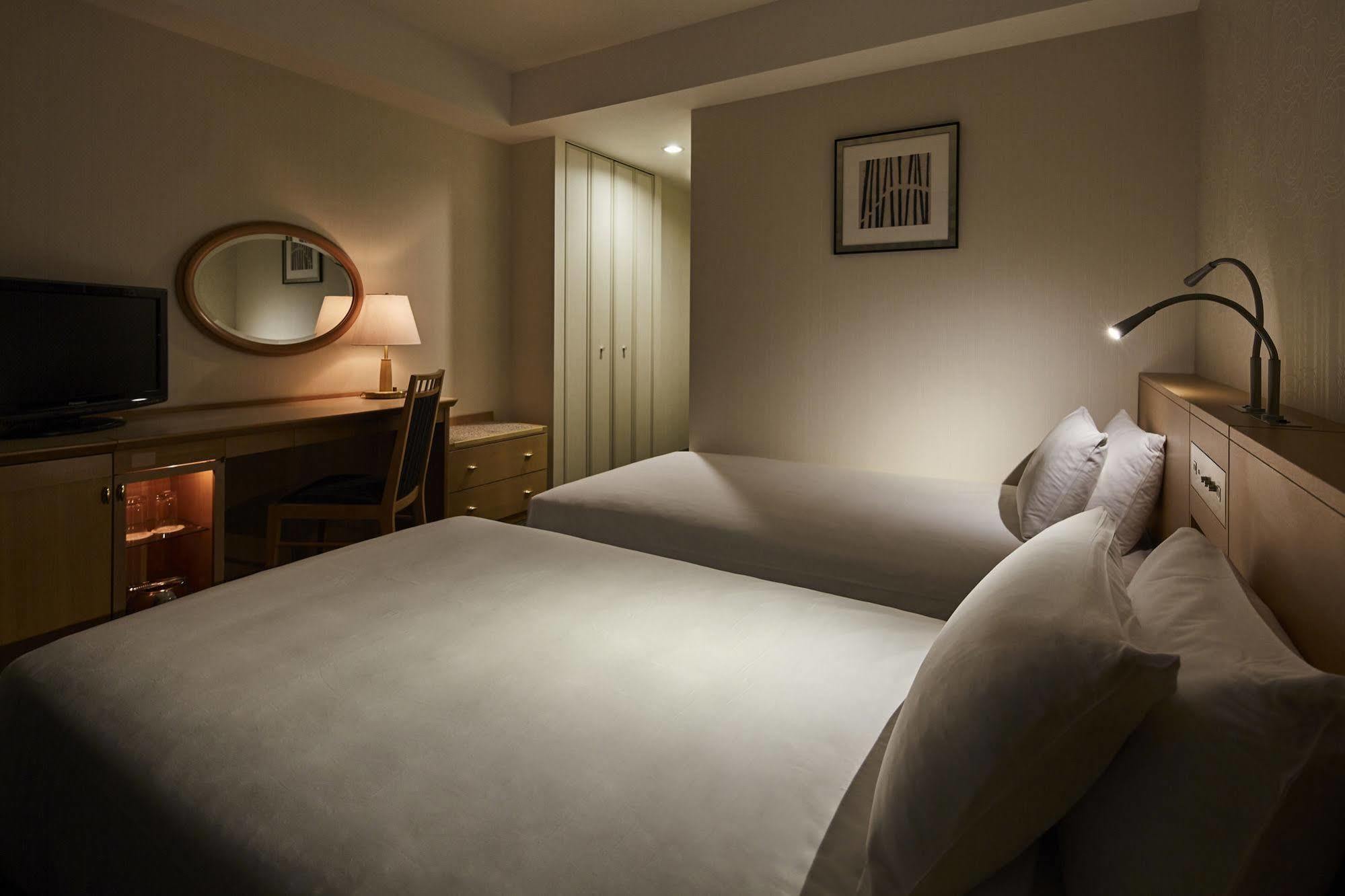 Economy Twin Room with Tokyo Sky Tree View - Non-Smoking