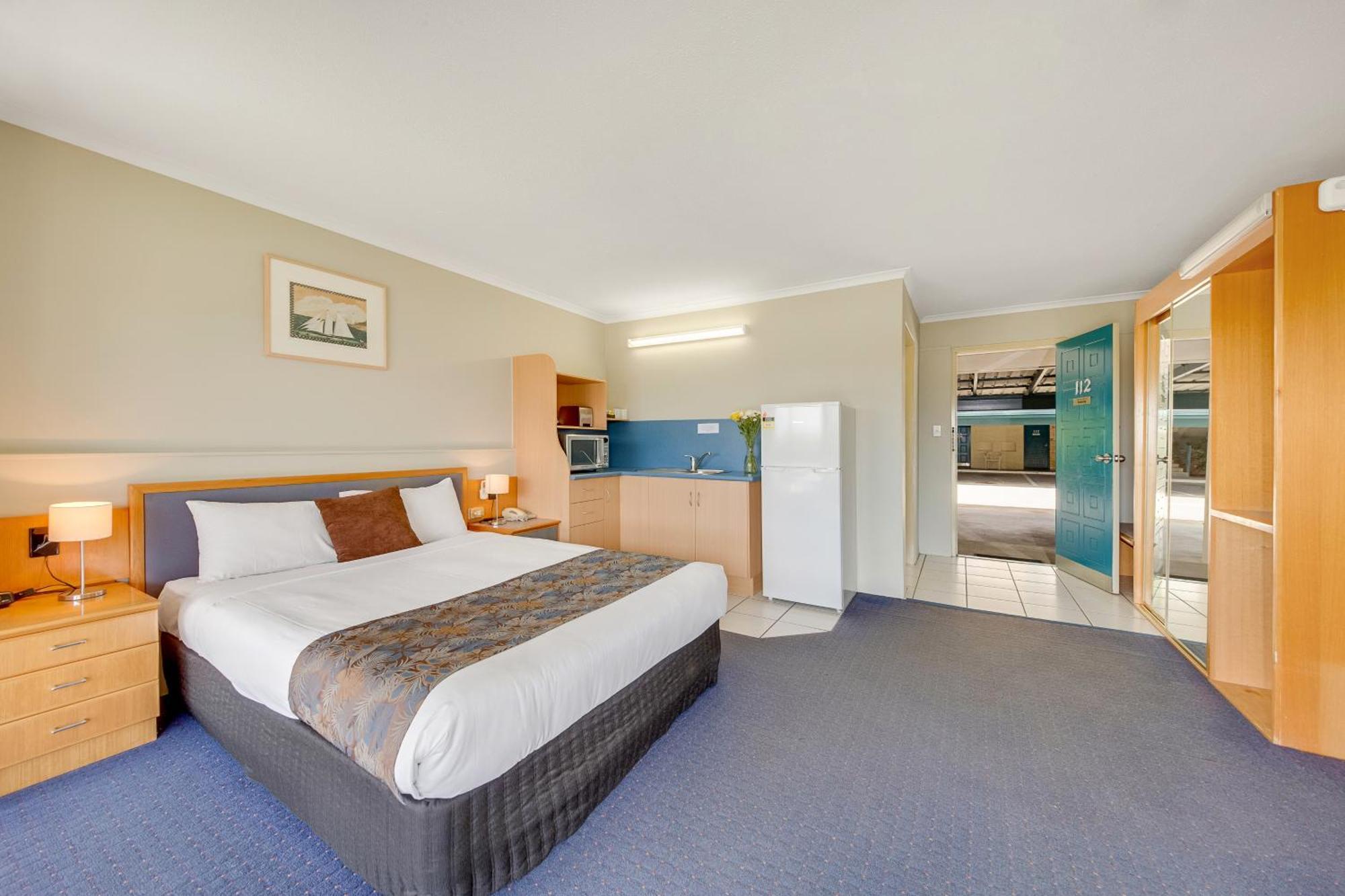 Queen Suite
