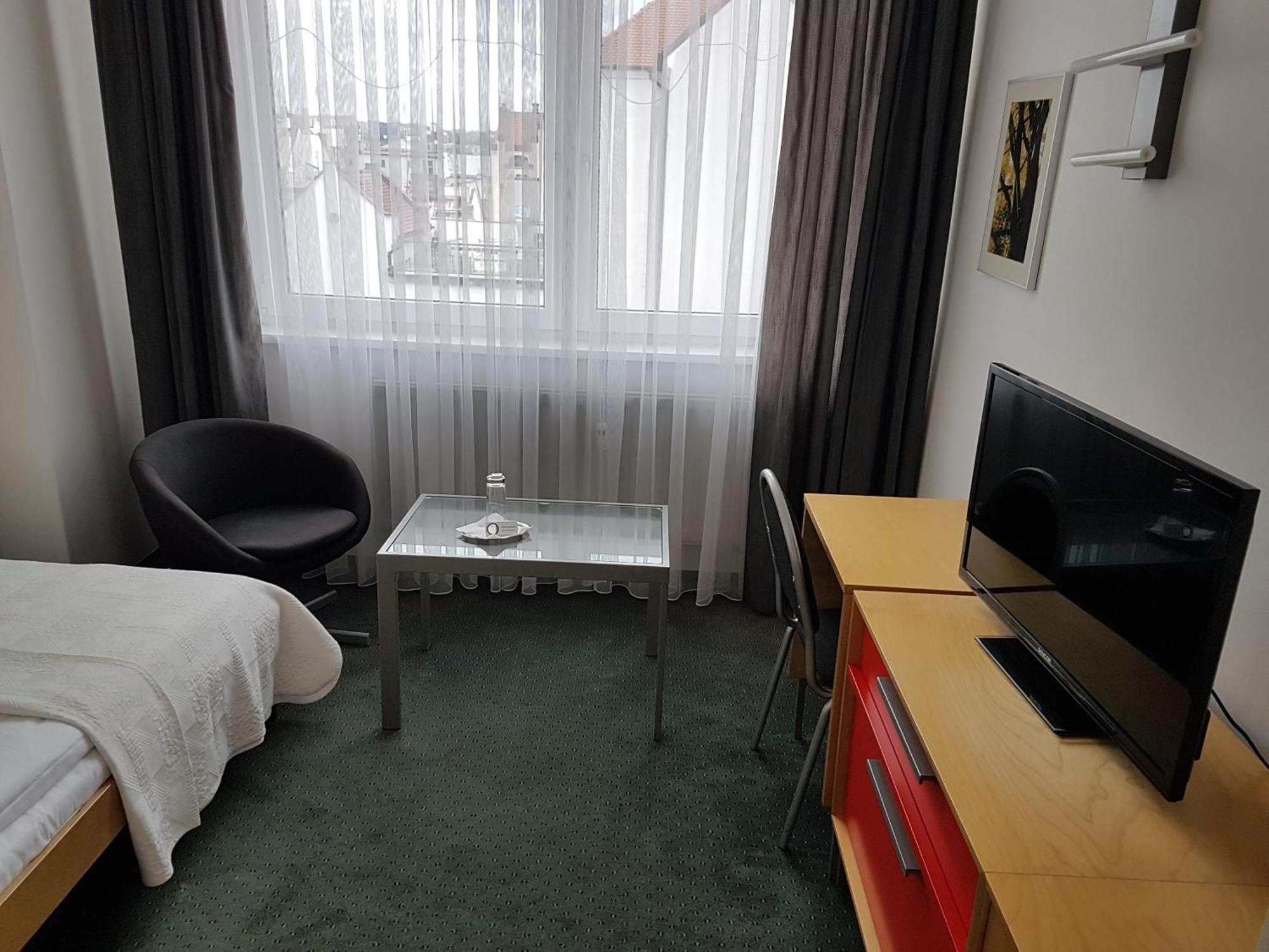 Budget Single Room,1233950948:JPEG