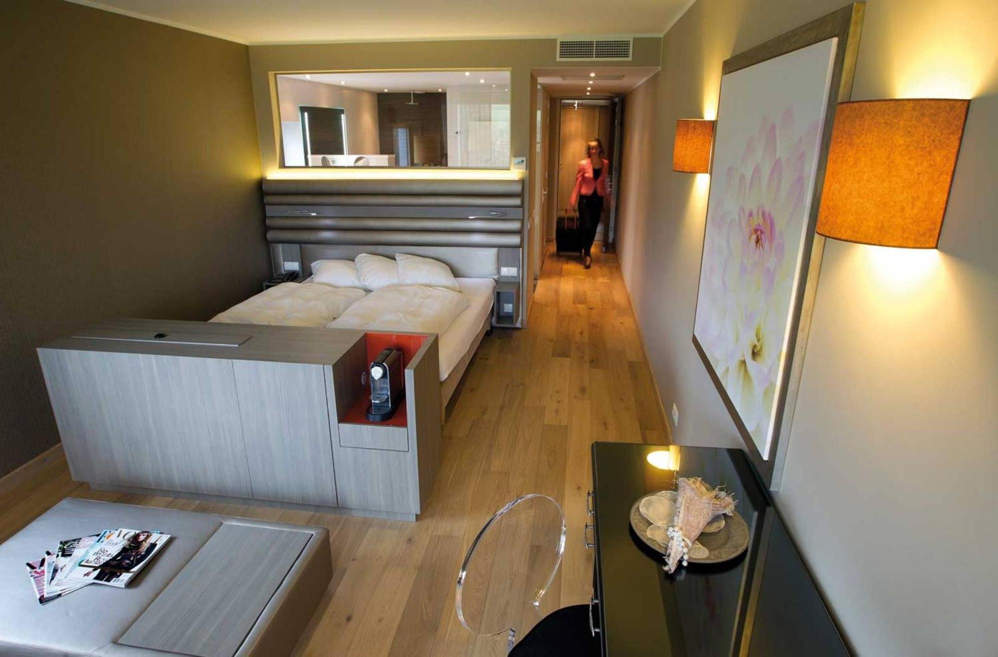 Double Room Spa Bath Balcony,977149852:JPEG