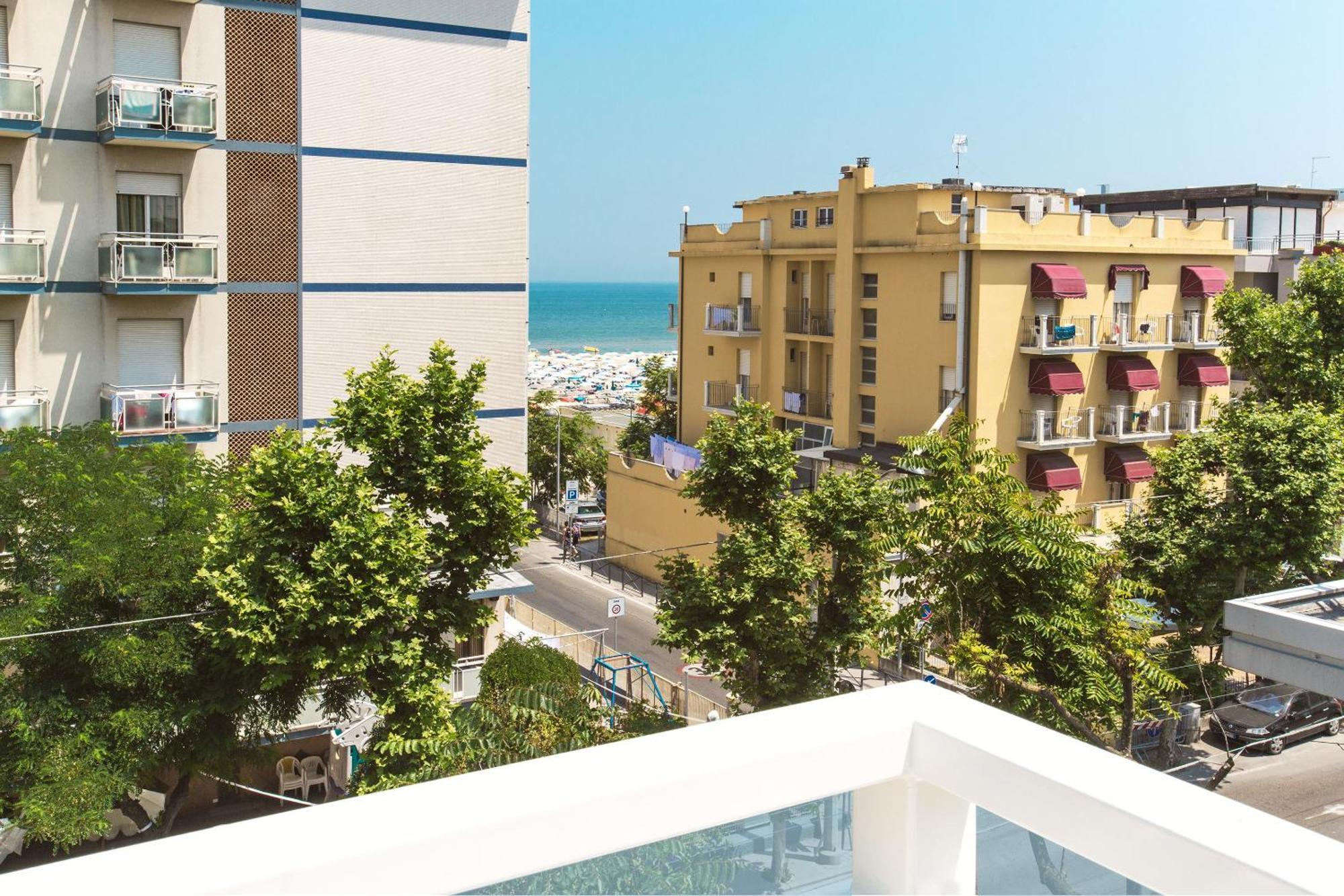 Appartamento con 1 Camera da Letto, Vista Mare e Terrazza