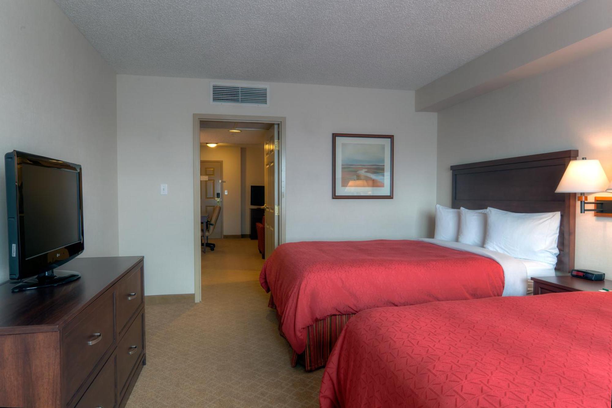 Queen Room Two Queen Beds Non-Smoking
