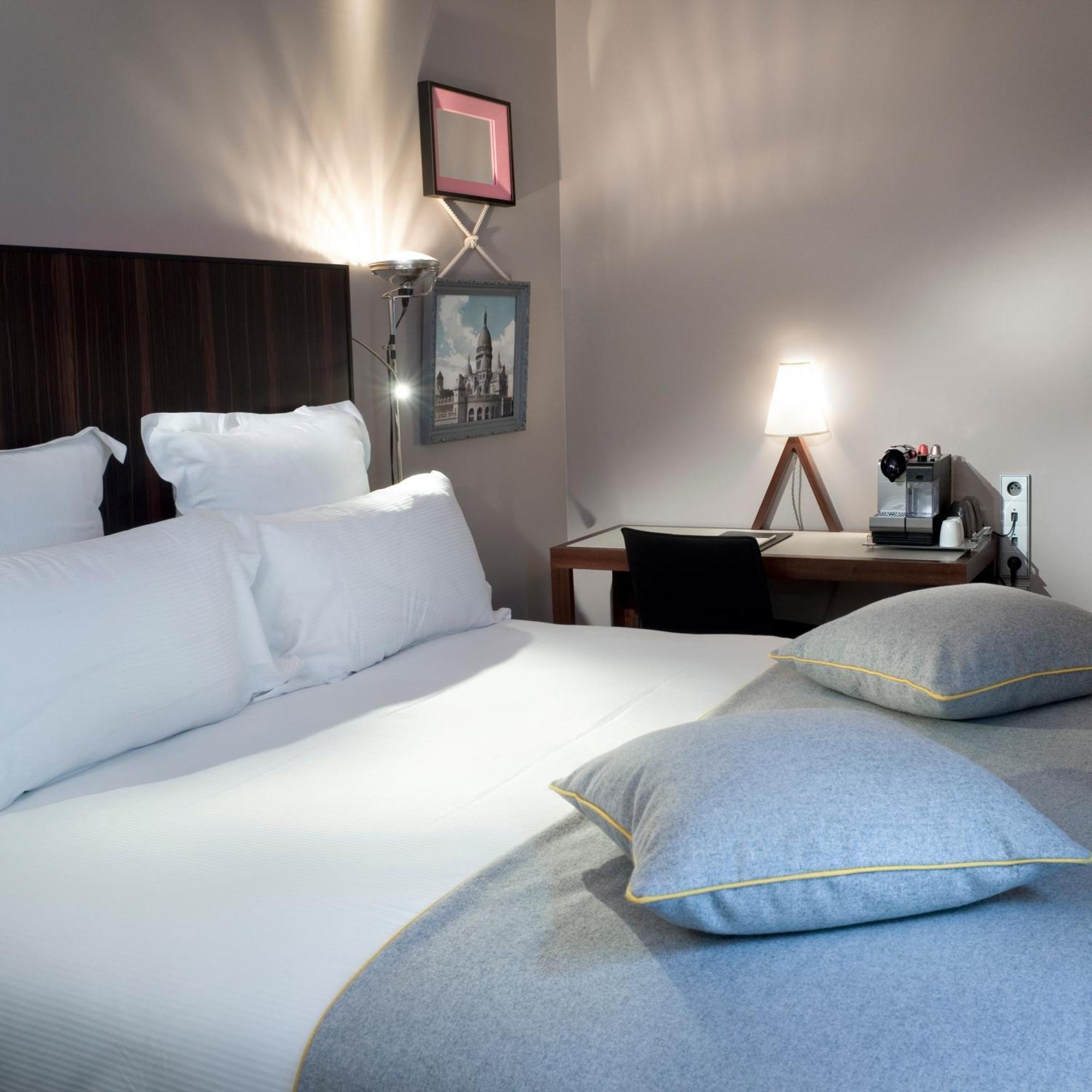 Dos habitaciones contiguas