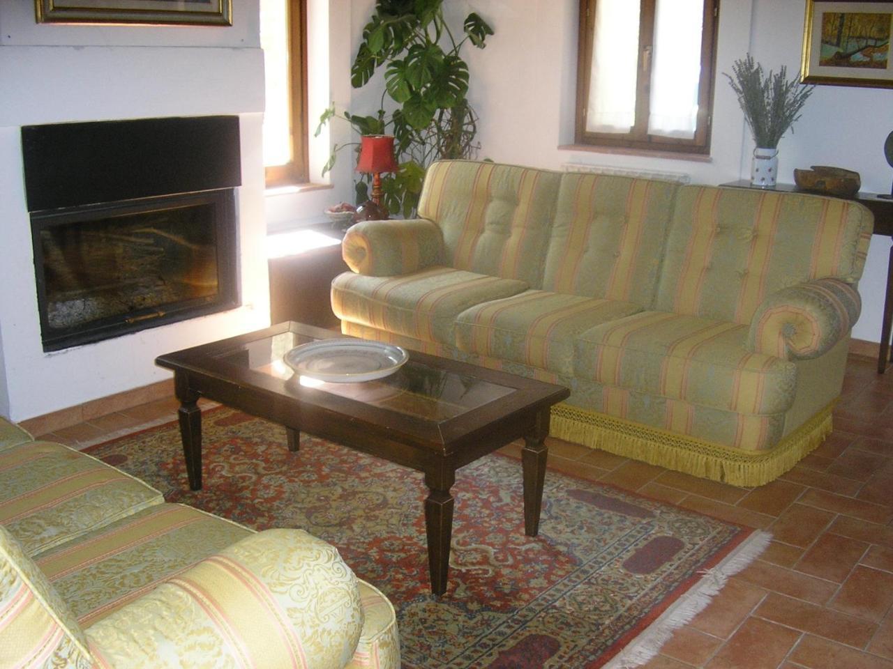 Appartamento con Vista Giardino