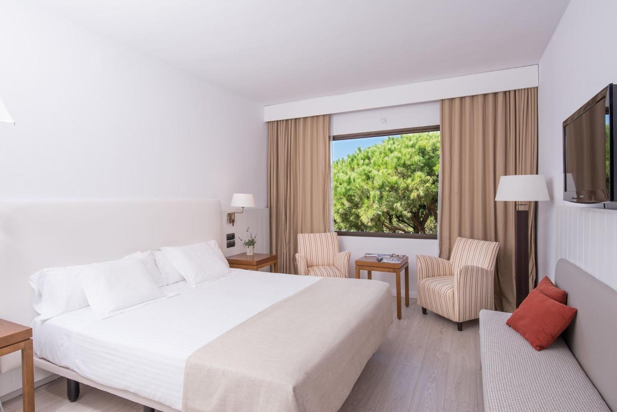 Double or Twin Room,1273082554:JPEG