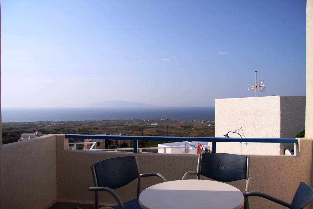 Two-Bedroom Apartment Sea View